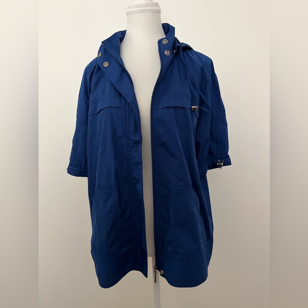 Chico’s Zenergy Blue Short Sleeve Jacket Size L